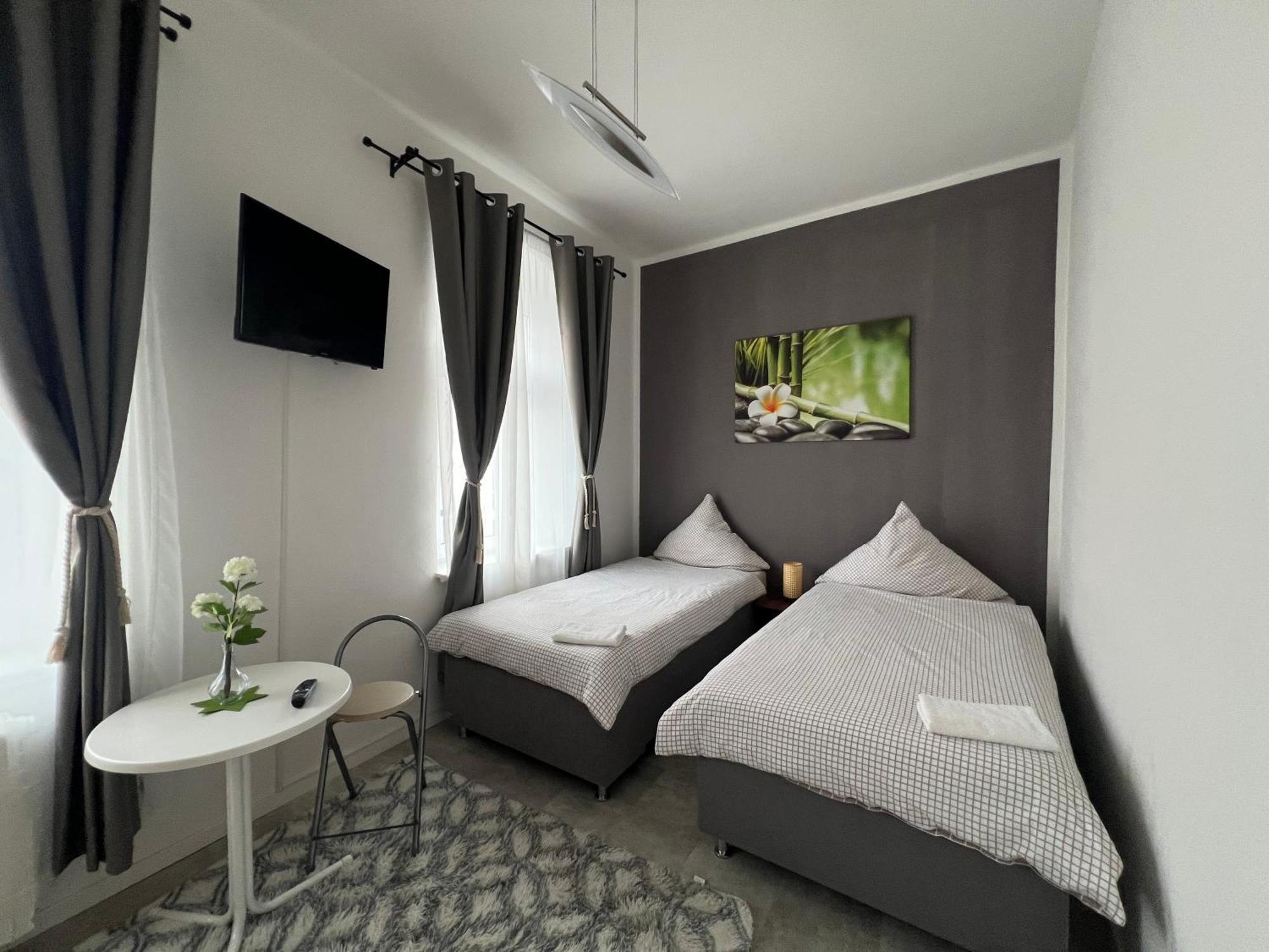 Pension Kaditz Дрезден Экстерьер фото